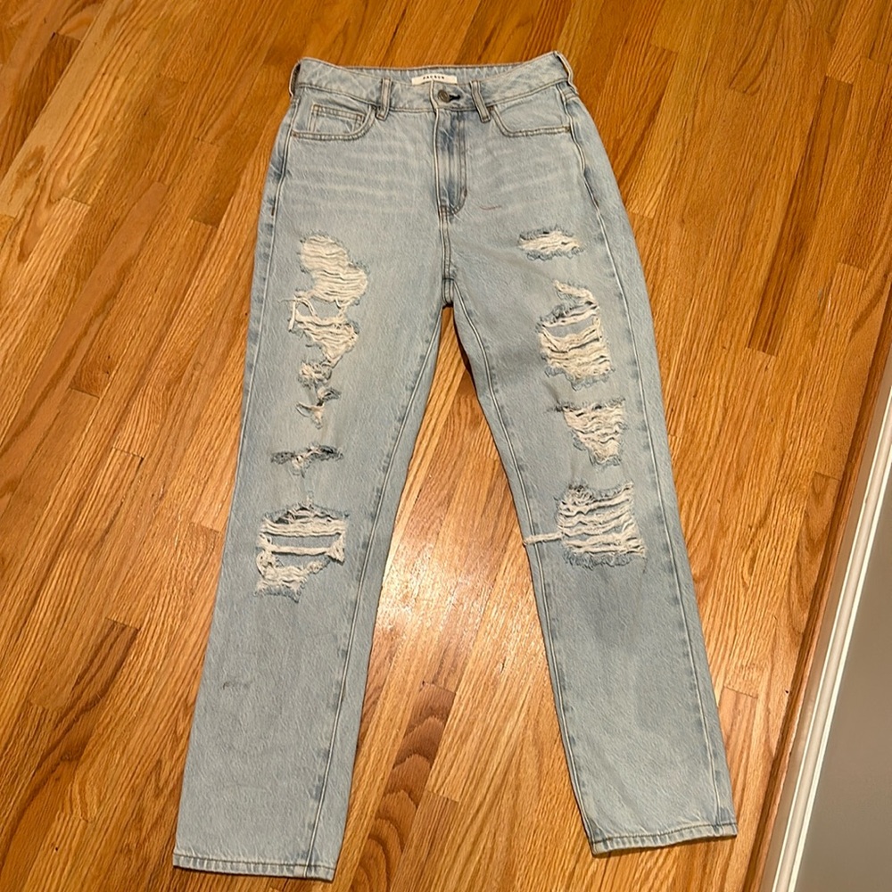 PacSun light blue ripped jeans